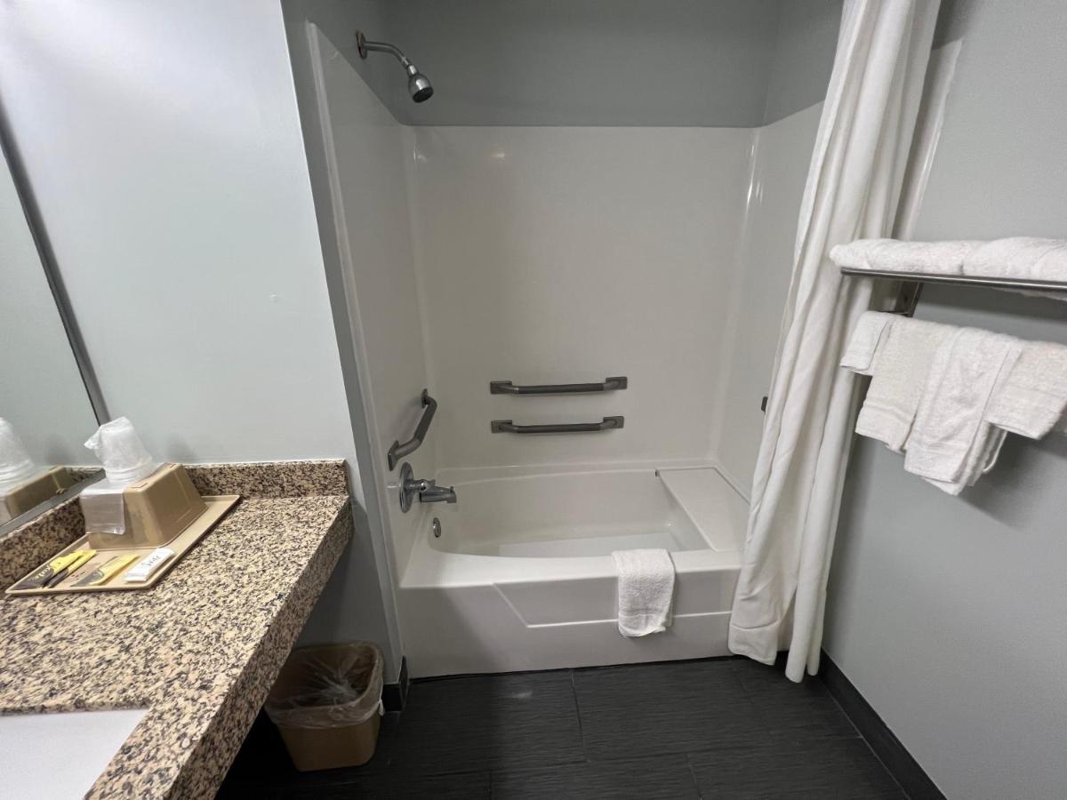 Executive Inn Pelham Luaran gambar